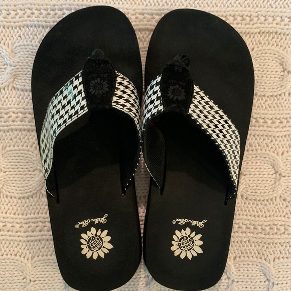 yellow box houndstooth flip flops